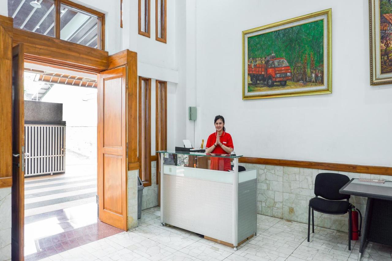 Oyo 1209 Tirtasari Nice Guesthouse Μπαντούνγκ Εξωτερικό φωτογραφία