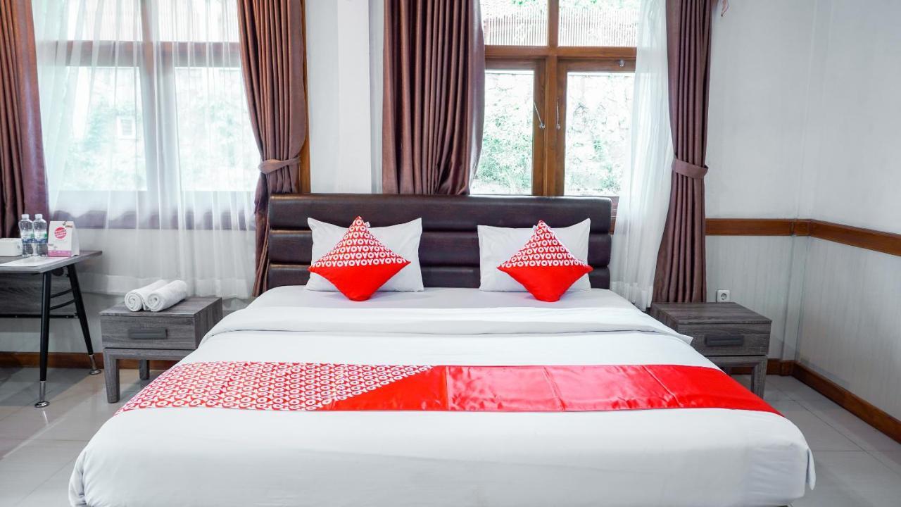 Oyo 1209 Tirtasari Nice Guesthouse Μπαντούνγκ Εξωτερικό φωτογραφία