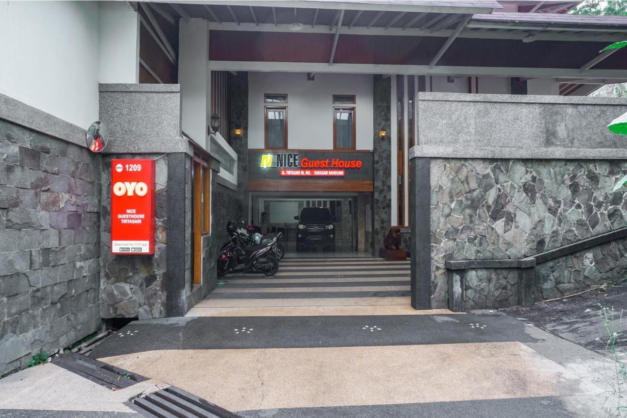 Oyo 1209 Tirtasari Nice Guesthouse Μπαντούνγκ Εξωτερικό φωτογραφία
