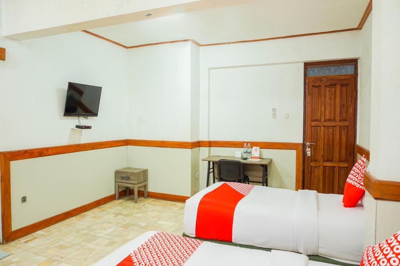 Oyo 1209 Tirtasari Nice Guesthouse Μπαντούνγκ Εξωτερικό φωτογραφία