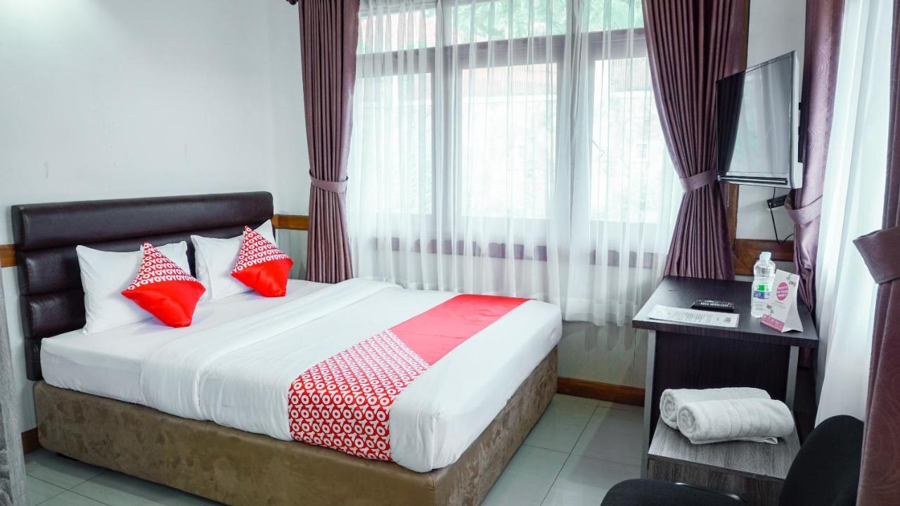 Oyo 1209 Tirtasari Nice Guesthouse Μπαντούνγκ Εξωτερικό φωτογραφία