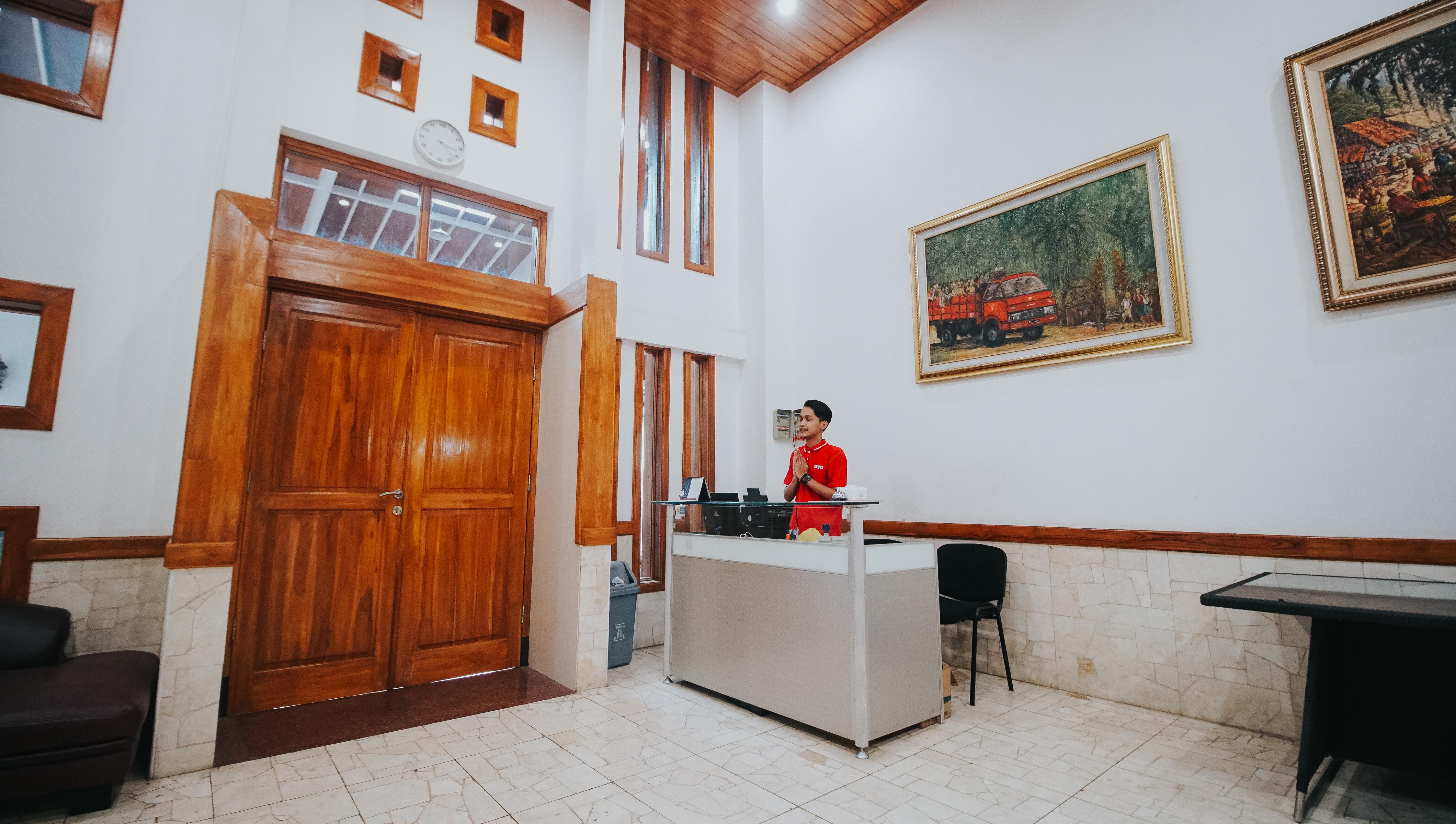 Oyo 1209 Tirtasari Nice Guesthouse Μπαντούνγκ Εξωτερικό φωτογραφία