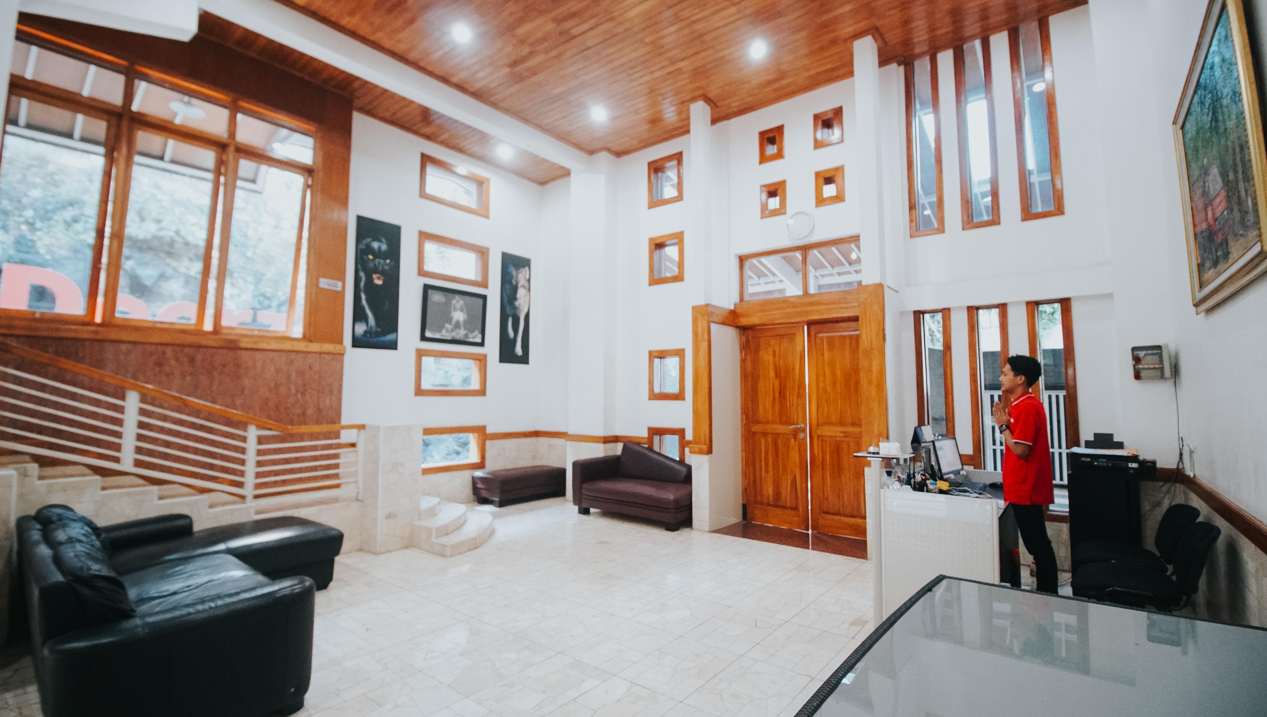 Oyo 1209 Tirtasari Nice Guesthouse Μπαντούνγκ Εξωτερικό φωτογραφία